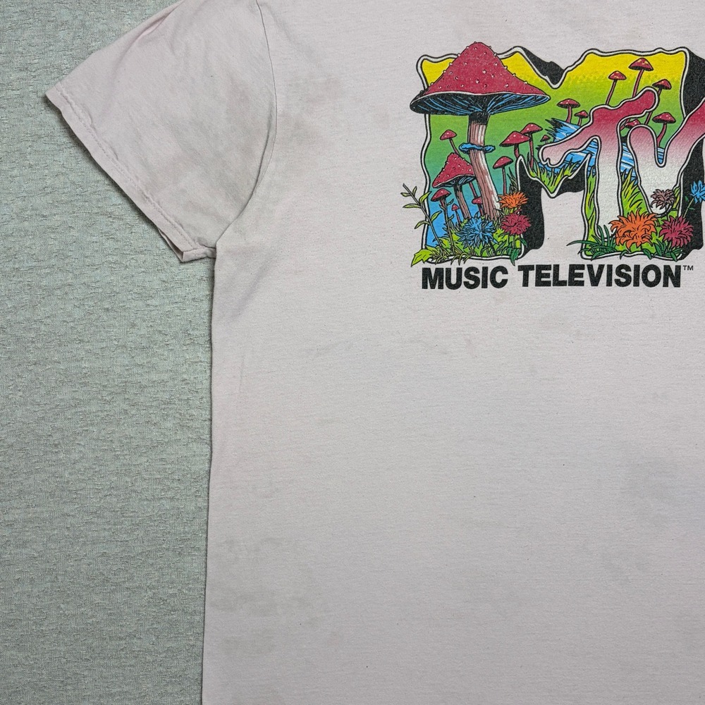 MTV Mens T-Shirt XL Light Pink Mushroom Psychedelic Graphic Music Television Tee - Picture 3 of 9